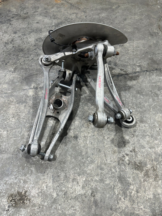 2024 BMW M3 M4 G80 G82 REAR LEFT SPINDLE KNUCKLE HUB ASSEMBLY OEM 8K MILES