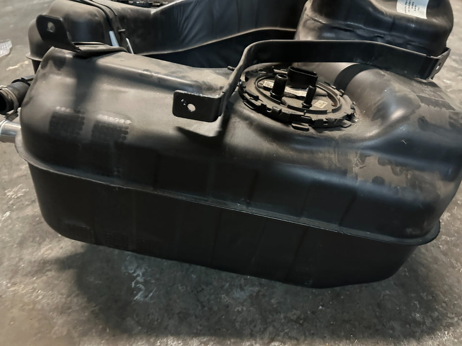 2021 AUDI R8 LEFT RIGHT FUEL TANKS PAIR OEM 4T7 201 021 4S7 201 022
