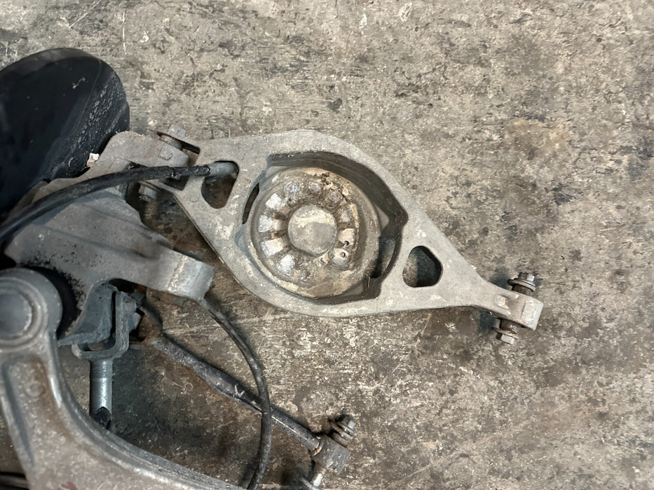 2010 NISSAN 370Z CONVERTIBLE REAR RIGHT SUSPENSION KNUCKLE CONTROL ARM OEM