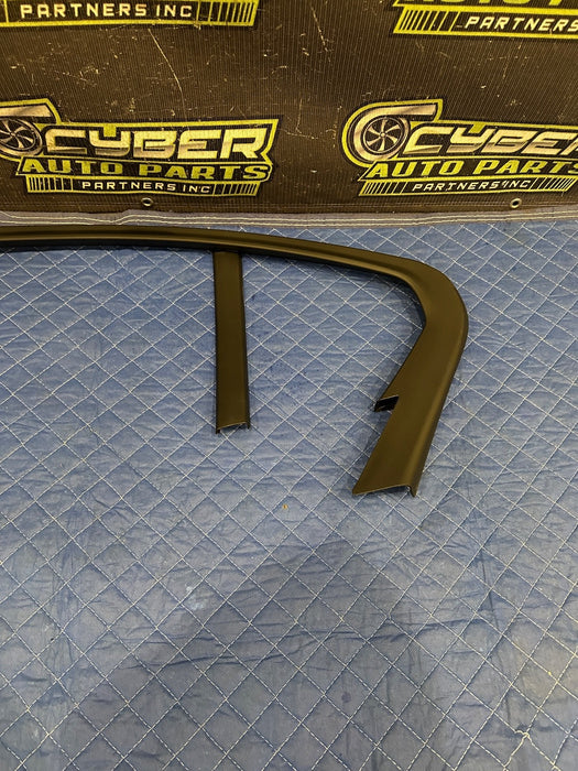 2024 BMW M3 M4 G80 G82 REAR RIGHT DOOR FRAME MOLDING OEM 51337447130