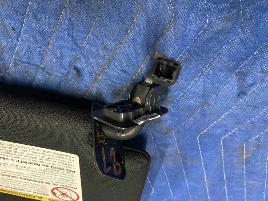 2017 2019 2018 FORD F250 F350 F450 PLATINUM LEFT DRIVER BLACK SUN VISOR OEM