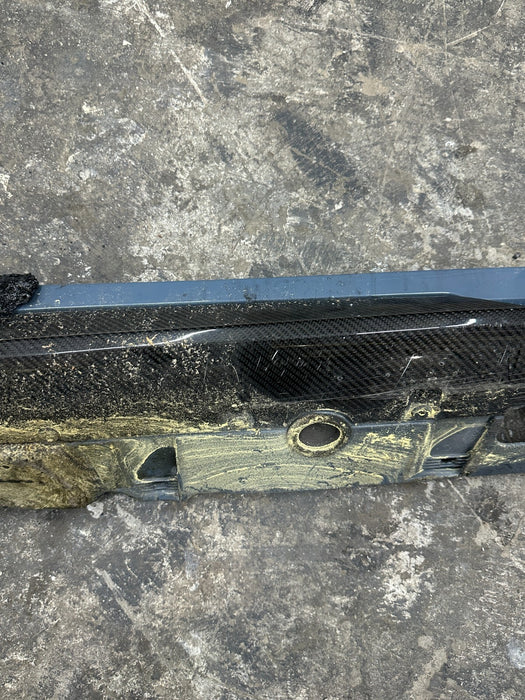 2021 AUDI R8 KEMORA GREY RIGHT PASSENGER CARBON FIBER SIDE SKIRT  *BURN DAMGE*