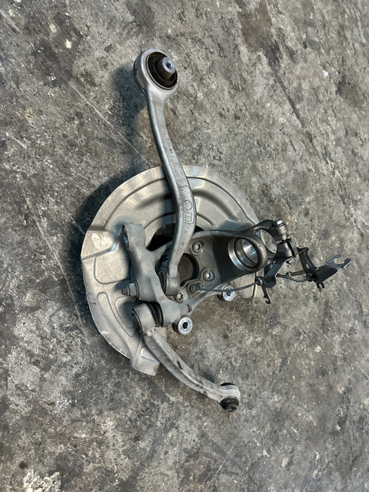 2020 BMW M4 HERITAGE EDITION F82 OEM FRONT RIGHT SPINDLE KNUCKLE SUSPENSION
