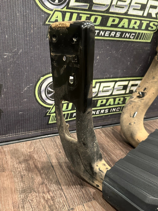 2023-2024 FORD F350 LEFT SIDE BED STEP OEM *SLIGHT WEAR PICS #6 #7*