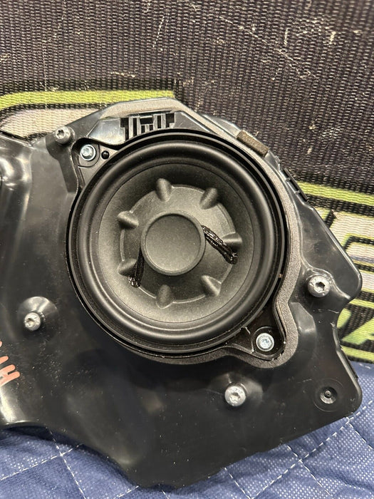 2018 AUDI R8 SPYDER PLUS LEFT DRIVER  SIDE DOOR SPEAKER 4S0 035 305 4S0035305