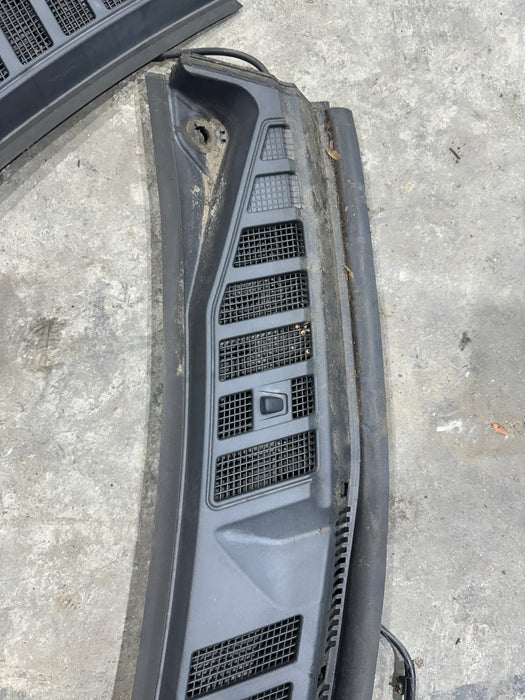 2019 FORD F150 RAPTOR FRONT WINDSHIELD COWL OEM FL34-1502222-A