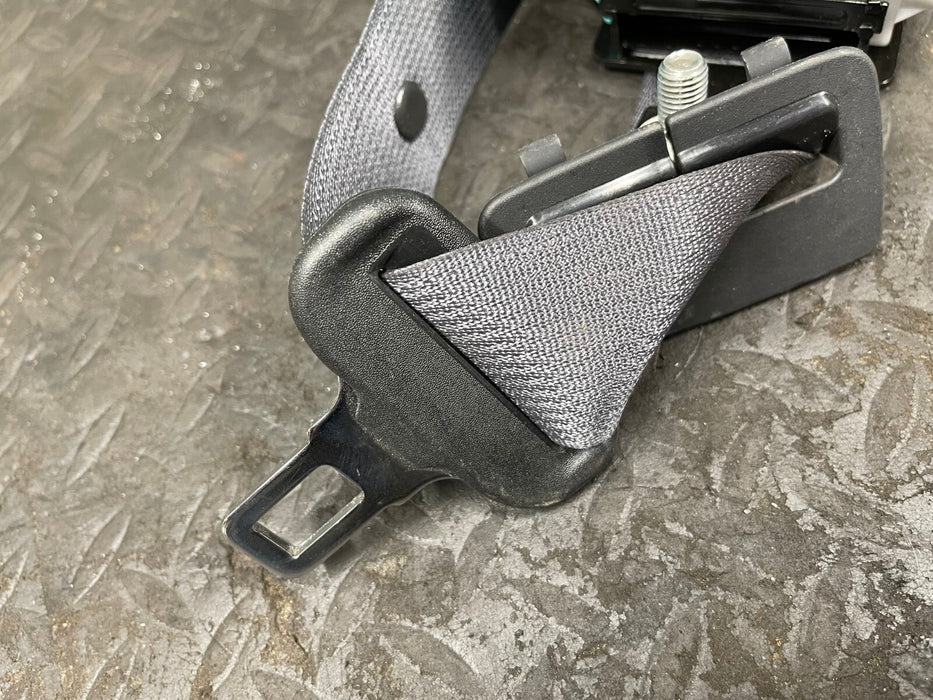 2018 SUBARU WRX STI REAR MIDDLE SEAT BELT RETRACTOR OEM