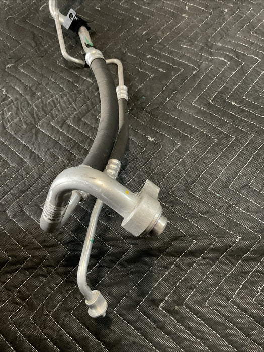 2017 MERCEDES-BENZ C63 AMG CABRIOLET A/C REFRIGERANT SUCTION HOSE 205 830 16 00