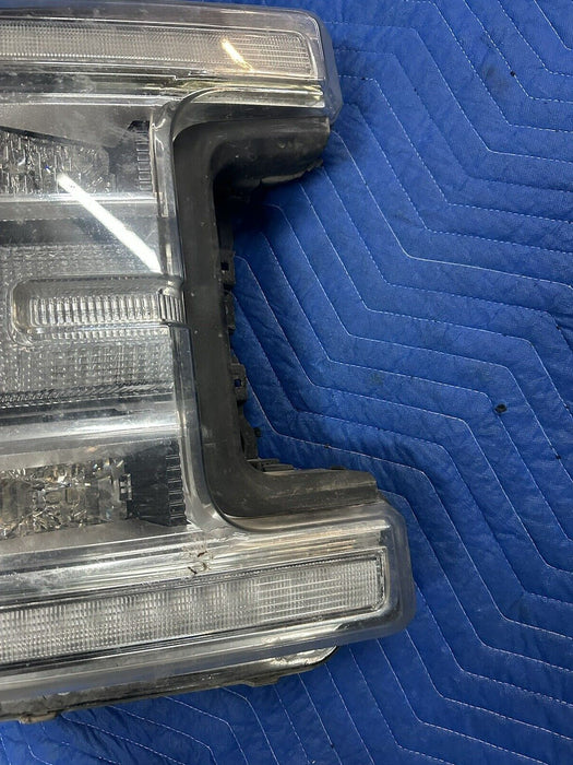 2017-2019 FORD F350 F450 PASSENGER LED HEADLIGHT OEM (READ) BROKEN TABS/SCUFFS