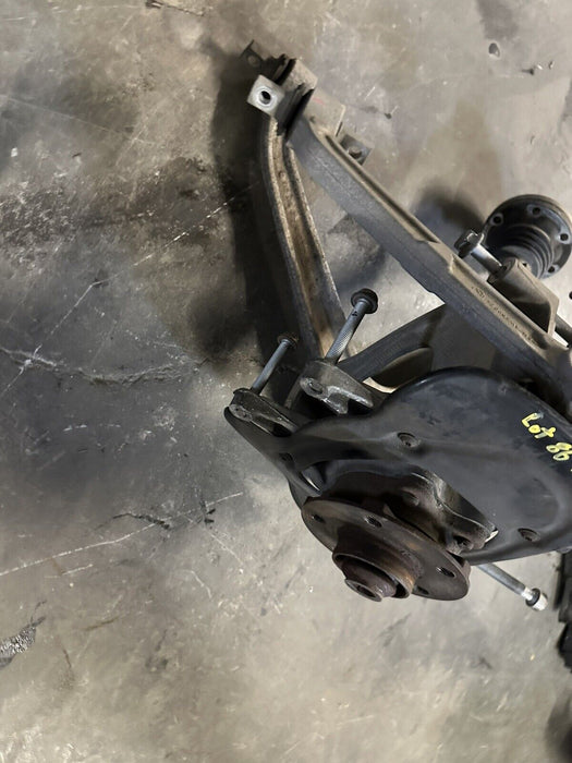 2017 AUDI R8 5.2L V10 REAR RIGHT KNUCKLE CONTROL ARM W/ AXLE ASSEMBLY 2018 OEM