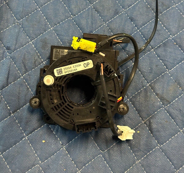 2016-2019 NISSAN TITAN & TITAN XD STEERING WHEEL CLOCK SPRING OEM 25554 EZ00A