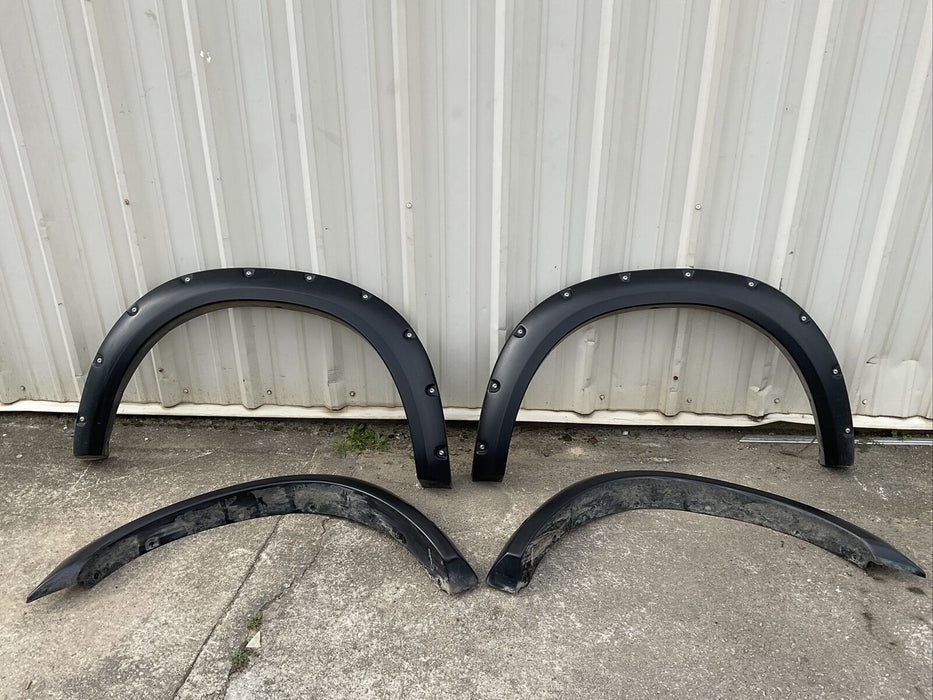 2017 DODGE RAM 2500 MEGA CAB FRONT REAR LH & RH SET BUSHWACKER FENDER FLARE OEM