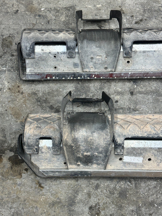 2017 FORD F250 F350 F450 RIGHT LEFT SIDE POWER RUNNING BOARD STEPs PAIR OEM