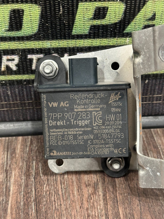 2021 AUDI R8 FRONT RIGHT TPMS TIRE PRESSURE MONITORING SENSOR OEM 7PP 907 283