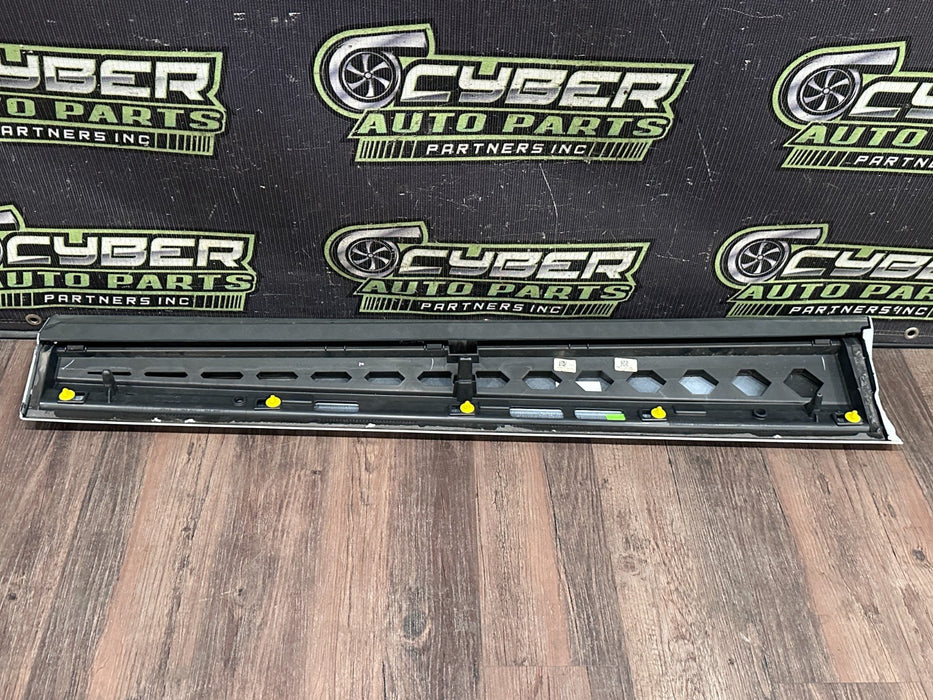 2020 AUDI RS Q8 FRONT LEFT LOWER DOOR MOLDING CARBON FIBER TRIM OEM 4M8 853 959