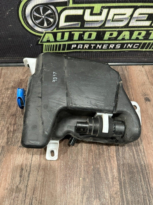 2017 AUDI R8 WINDSHIELD WASHER TANK RESERVOIR OEM