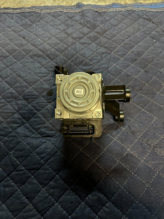 2020 BMW M4 F82 ABS PUMP MODULE 8 096 587 34 51 8 469 017