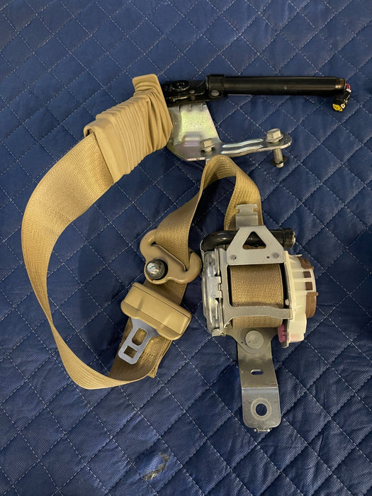 2017 FORD F250 F350 F450 LARIAT FRONT LEFT & RIGHT TAN SEATBELT PAIR