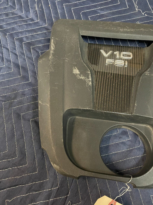 2017 AUDI R8 V10 FSI ENGINE COVER W/ CARBON FIBER BACKGROUND OEM