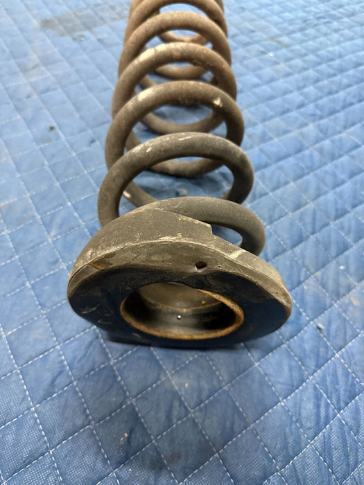 2017 2018 2019 FORD F450 PLATINUM FRONT PASSENGER RIGHT COIL SPRING OEM