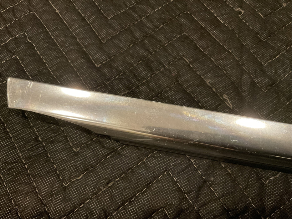 2014 MERCEDES S550 REAR LH DRIVER DOOR WINDOW BELT MOLDING OEM~MINOR SCRATCHES~