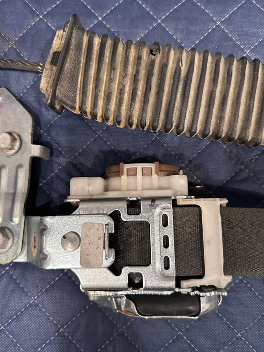 2018 2019 FORD F250 F350 F450 LARIAT FRONT RIGHT PASSENGER SEATBELT OEM