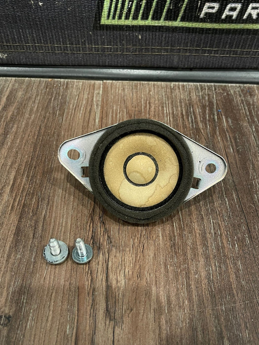 2014 TOYOTA PRIUS V PASSENGER RIGHT DASH DASHBOARD TWEETER SPEAKER OEM GENUINE