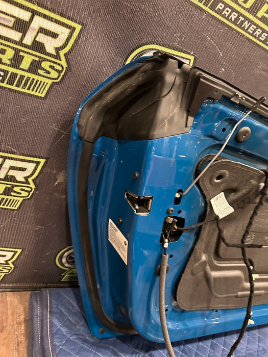 2015-2020 BMW M4 F82 FRONT LEFT DRIVER DOOR LAGUNA SECA BLUE 448 MINOR SCRATCHES