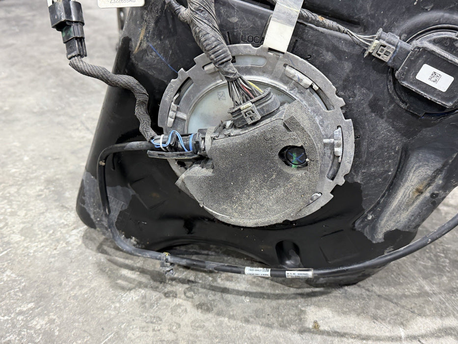 2019-2024 RAM 2500 3500 DEF DIESEL EXHAUST FLUID TANK COMPLETE W/ PUMP 57009090A