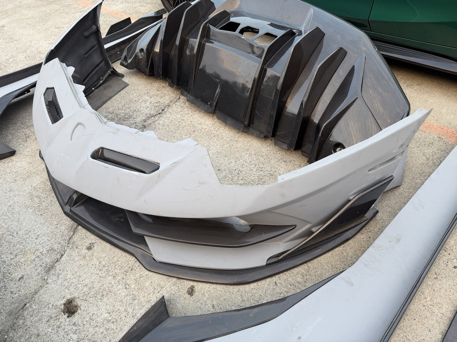 LAMBORGHINI AVENTADOR SVJ REPLICA KIT CARBON FIBER BUMPERS HOOD SIDE SKIRTS WING