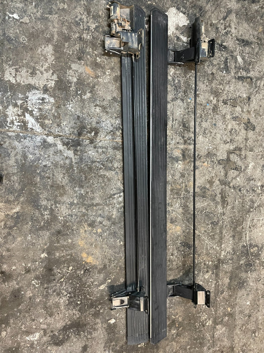 2017-2021 FORD F250 F350 F450 RIGHT POWER RUNNING BOARD  FACTORY OEM ~WEAR~