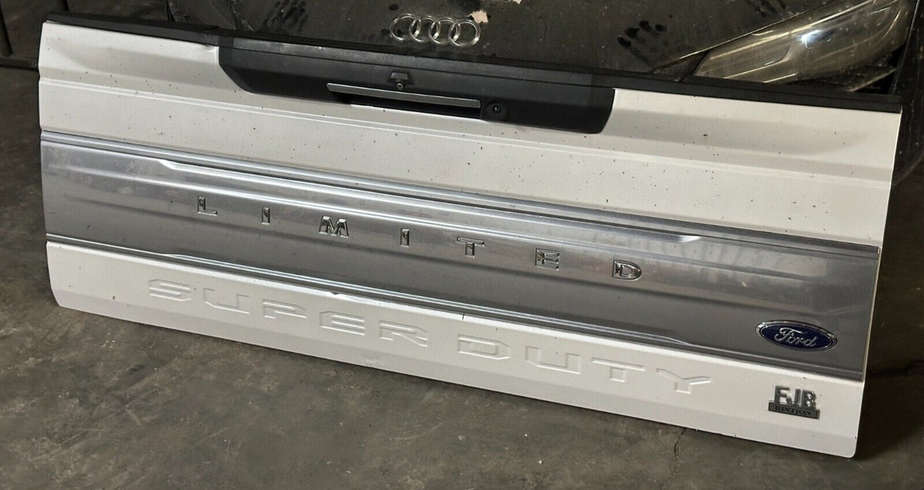2017 2018 2019 FORD F250 F350 F450 LIMITED TAILGATE TRI-COAT METALLIC WHITE OEM