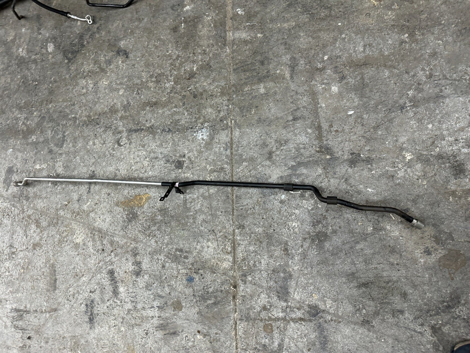 2014 AUDI R8 5.2L V10 CENTER AC A/C AIR CONDITIONING LINE HOSE 420 260 702 D