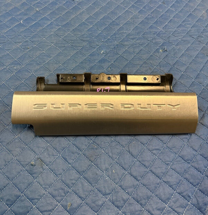 2020 2021 FORD F250 F350 PLATINUM SUPER DUTY UPPER GLOVE BOX COMPARTMENT OEM