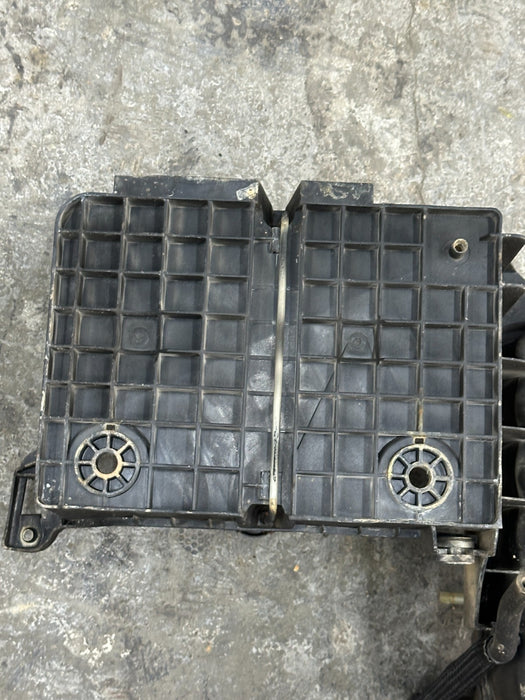 2020 2021 2022 FORD F250 F350 F450 BATTERY HOLDER TRAY W/ RESERVOIR OEM