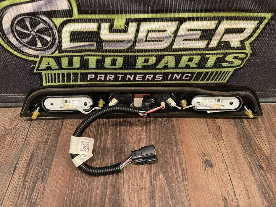 2022 FORD F350 F450 SUPERDUTY 3RD THIRD BRAKE LIGHT W/ CAMERA & PIGTAIL OEM