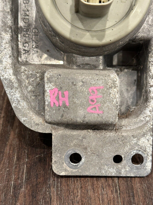 2017-2019 FORD F250 F350 F450 RIGHT LED TAIL LIGHT BLIND SPOT MODULE BRACKET OEM