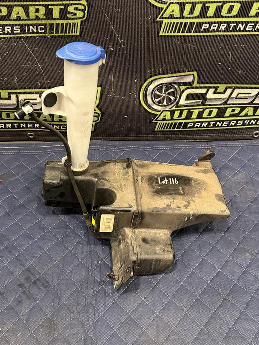 2017-2019 FORD F250 F350 WINDSHIELD WASHER RESERVOIR TANK OEM