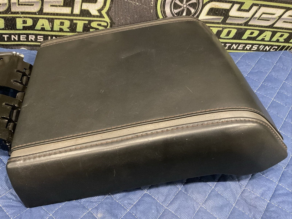 2017 FORD F250 F350 PLATINUM CENTER CONSOLE ARM REST LID OEM~COSMETIC DAMAGE~