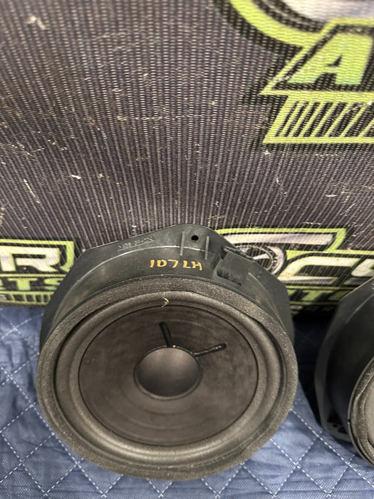 2014 AUDI R8 B&O BANG & OLUFSEN LEFT RIGHT DOOR SPEAKER OEM 420 035 415 A