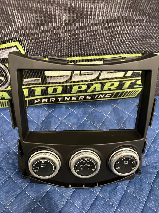 2010 NISSAN 370Z DASH HVAC AC HEAT CLIMATE TEMPERATURE CONTROL BUTTONS OEM