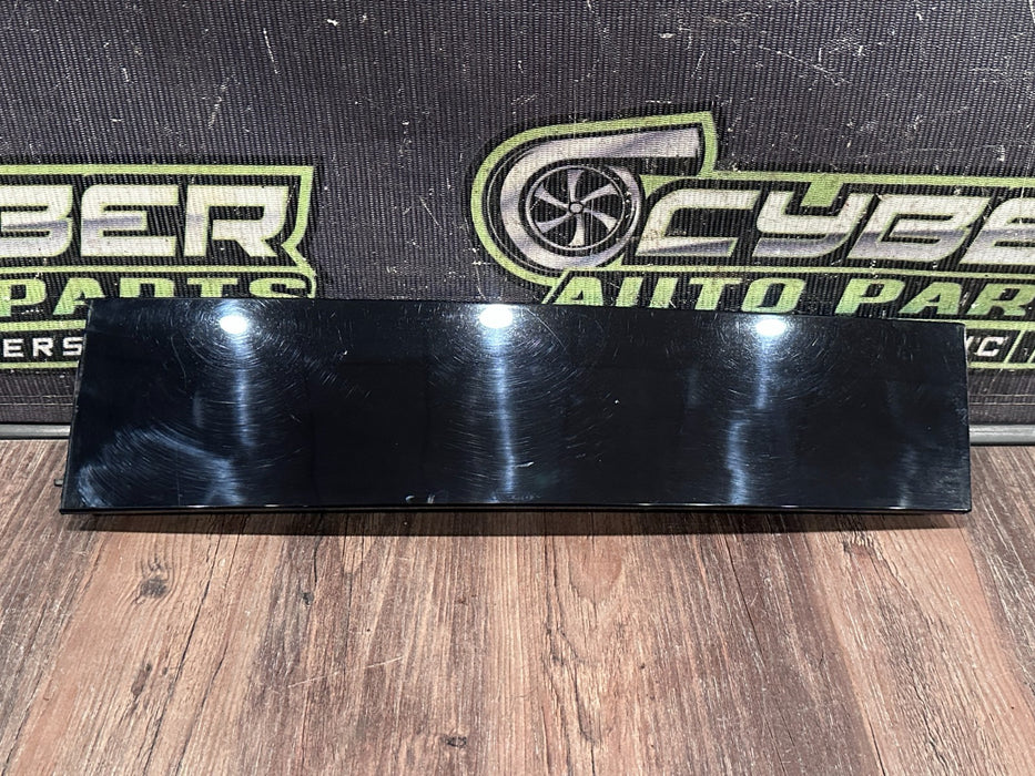 2017-2019 FORD F250 F350 F450 FRONT RIGHT GLOSS BLACK B PILLAR DOOR TRIM OEM