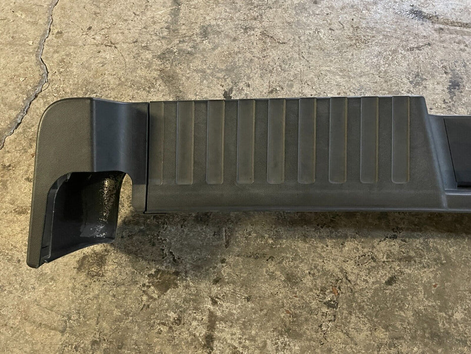 2017-2019 FORD F250 REAR CHROME BUMPER ASSEMBLY OEM (READ/SLIGHT SCUFFS)