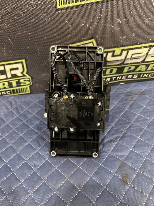 2014 AUDI R8 V10 AUTOMATIC TRANSMISSION GEAR SHIFTER ASSEMBLY OEM 420 713 041 E