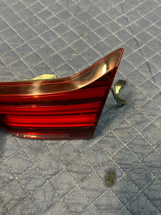 2015-2020 BMW M4 F82 COUPE RIGHT PASSENGER INNER TRUNK TAIL LIGHT 63219491590