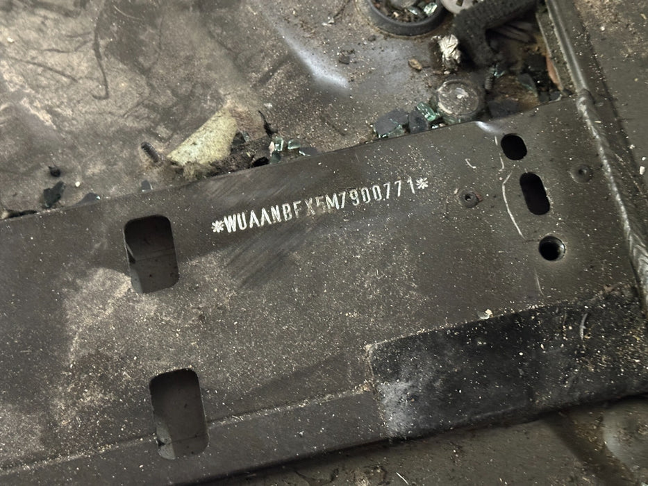 2017-2023 AUDI R8 PASSENGER FLOOR PAN B PILLAR CARBON STRUCTURE SECTION