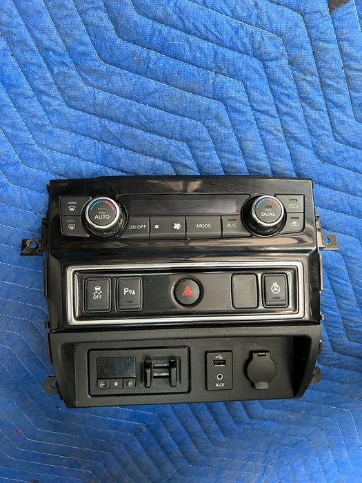 2019 NISSAN TITAN XD A/C HEATER DUAL CLIMATE CONTROL TEMPERATURE W/TRAILER BRAKE