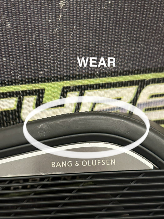 2021 AUDI R8 RIGHT BANG & OLUFSEN B&O DOOR PANEL SPEAKER COVER OEM  *WEAR/READ*