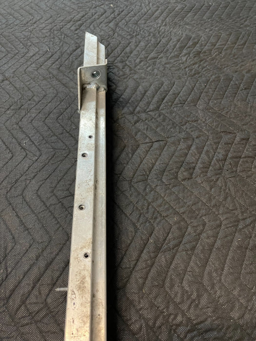 2017 AUDI R8 V10 SUPPORT BRACKET OEM 4S8 814 201 D