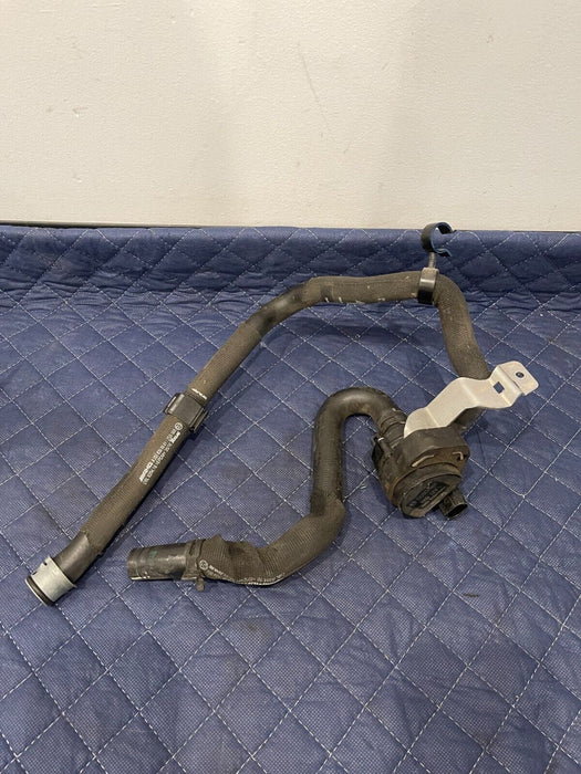 2017 MERCEDES-BENZ C63 AMG CONV AUXILIARY WATER PUMP W/ HOSE PIPE LINES OEM